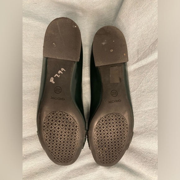 Geox Respira Italian Loafers Ballet Flats Gold Accent EU 38.5/US 8.5/9 - Picture 2 of 9